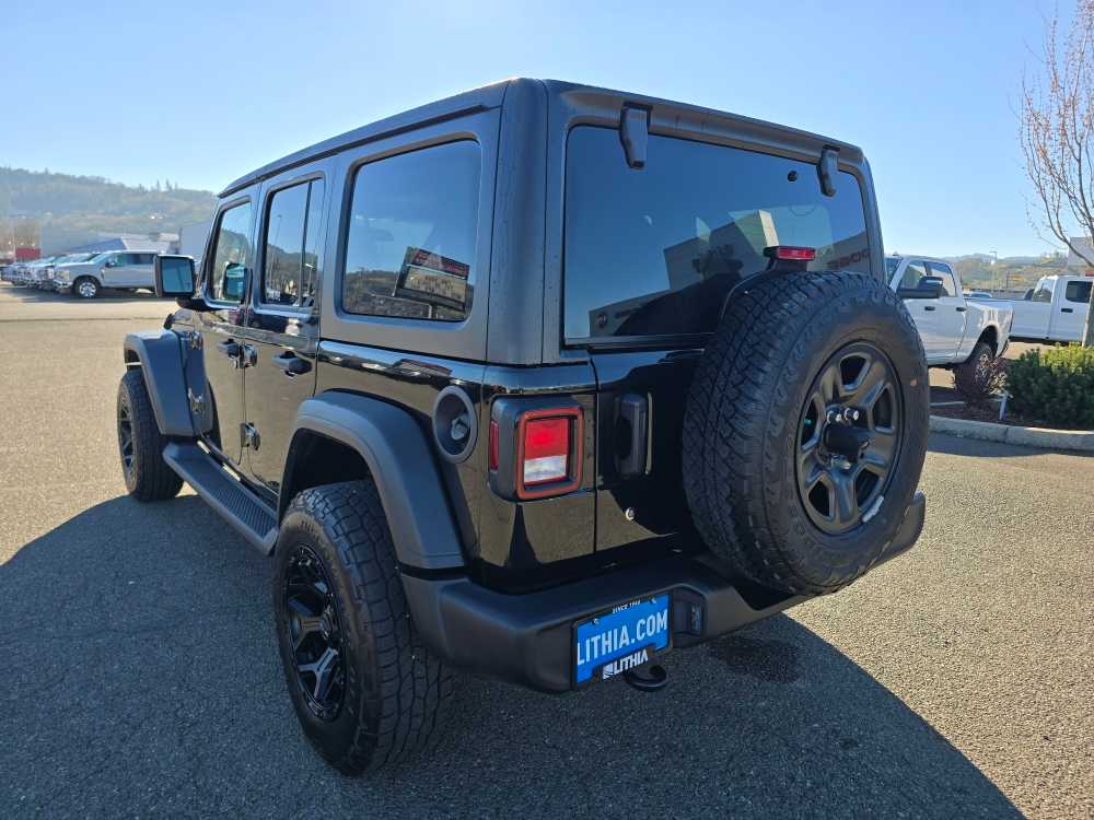 Thumbnail: 2018 Jeep Wrangler - 3