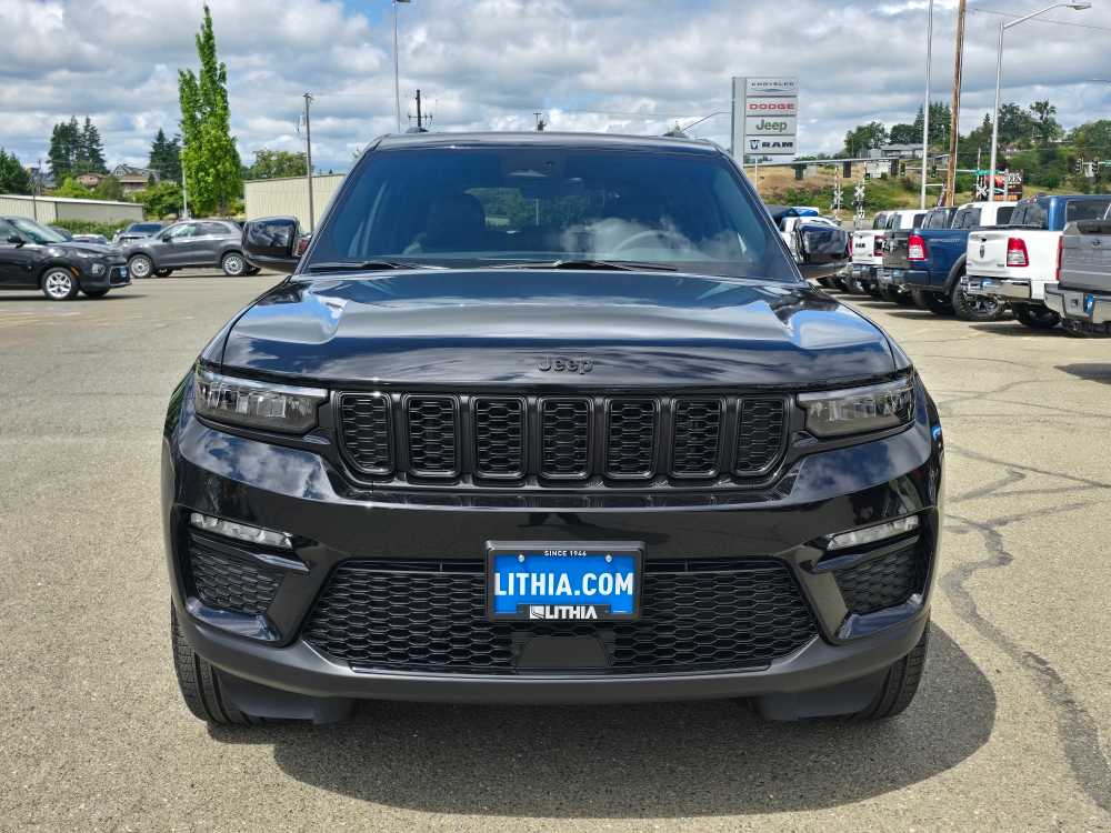 Thumbnail: 2025 Jeep Grand Cherokee - 8