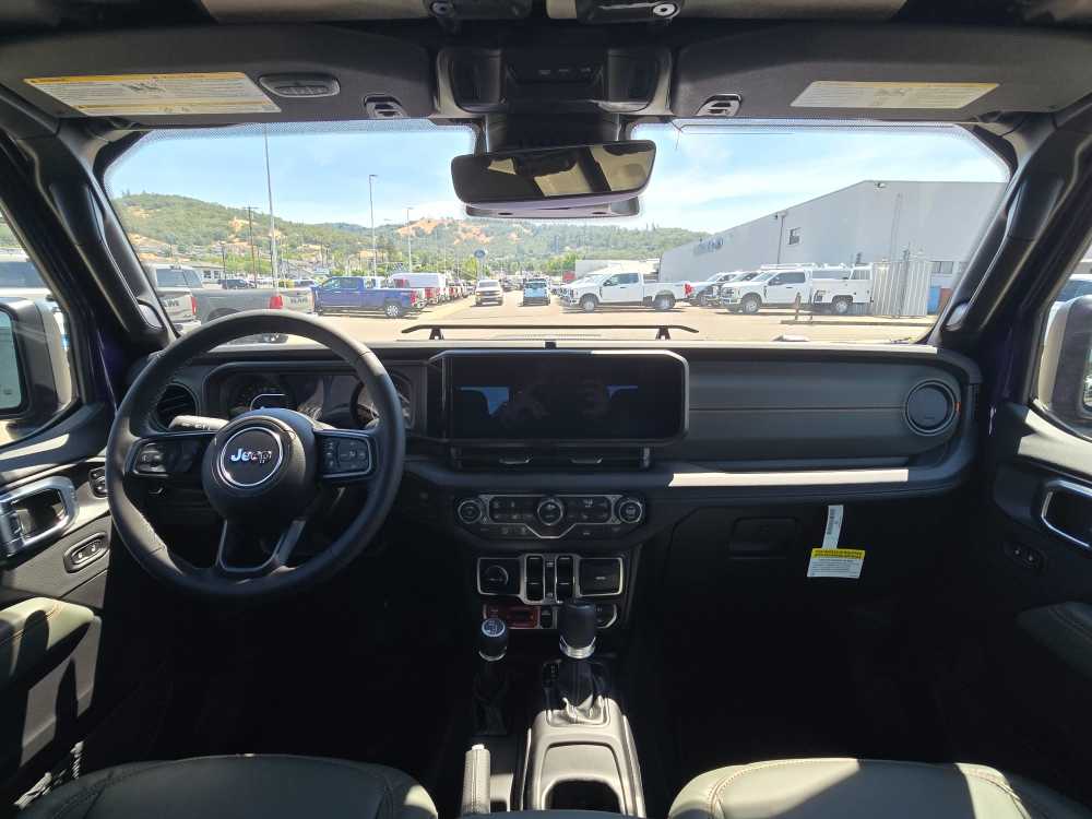 Thumbnail: 2026 Jeep Gladiator - 15