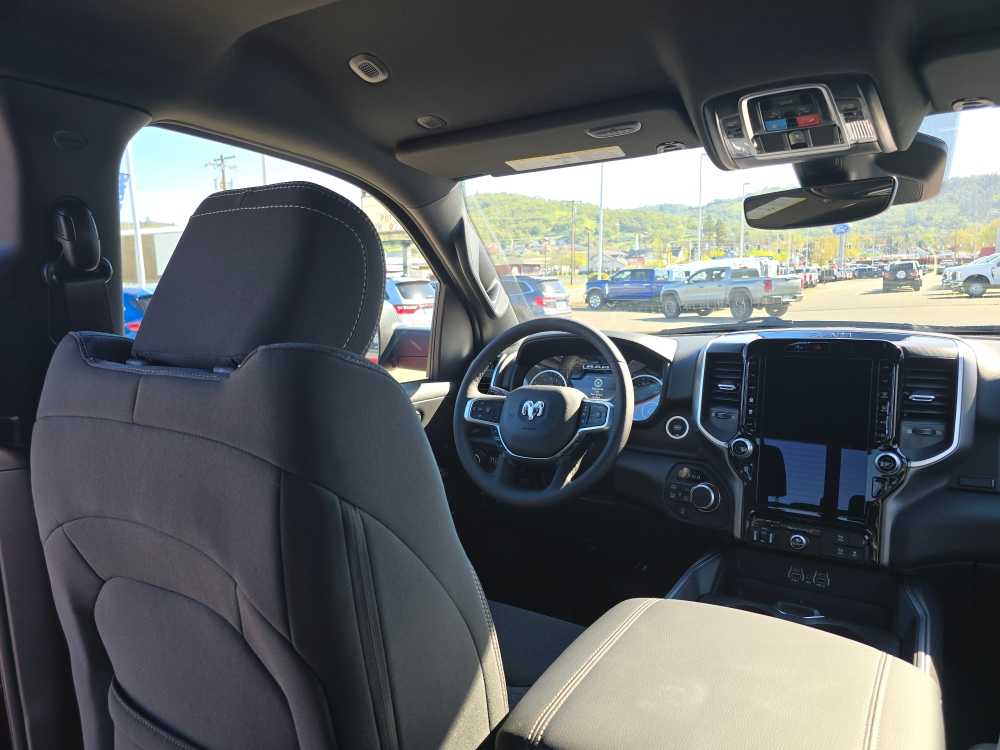 Thumbnail: 2026 RAM 1500 - 10