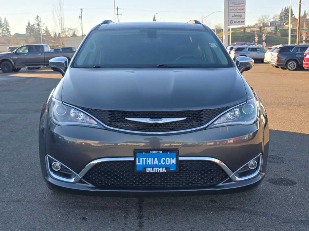 Thumbnail: 2020 Chrysler Pacifica - 8