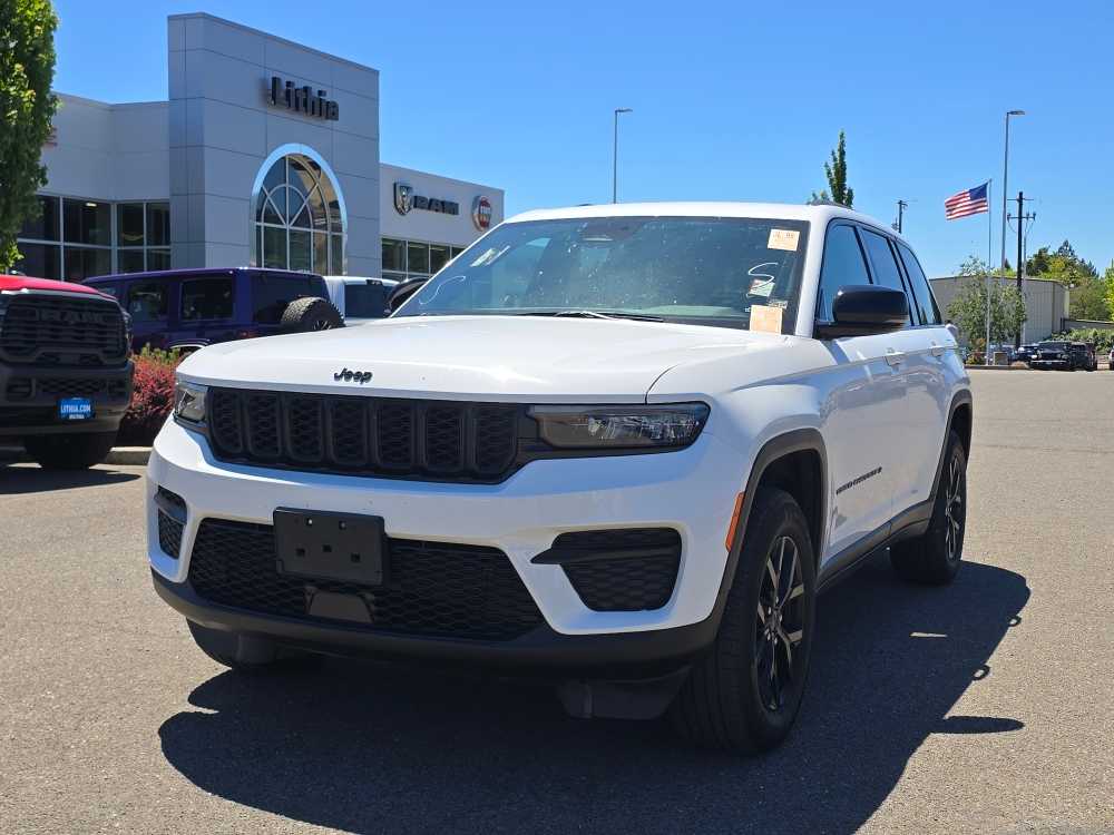 Thumbnail: 2024 Jeep Grand Cherokee - 14
