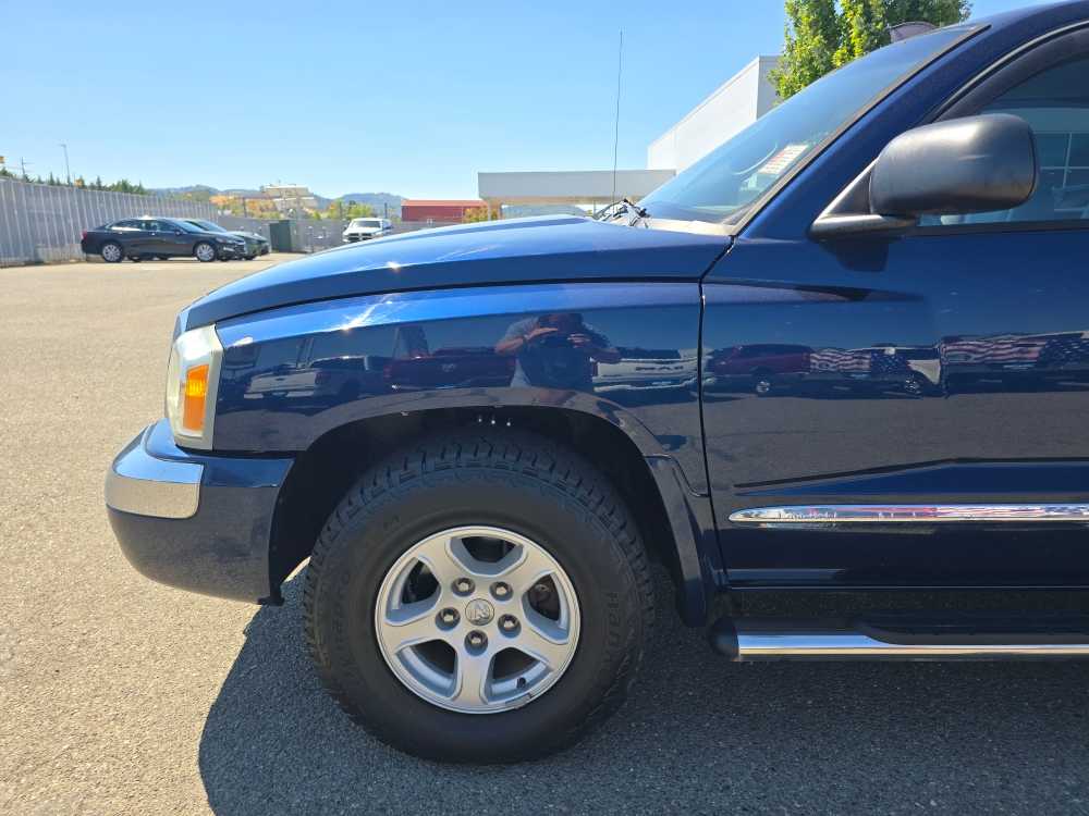 2005 Dodge Dakota Laramie - Photo 21