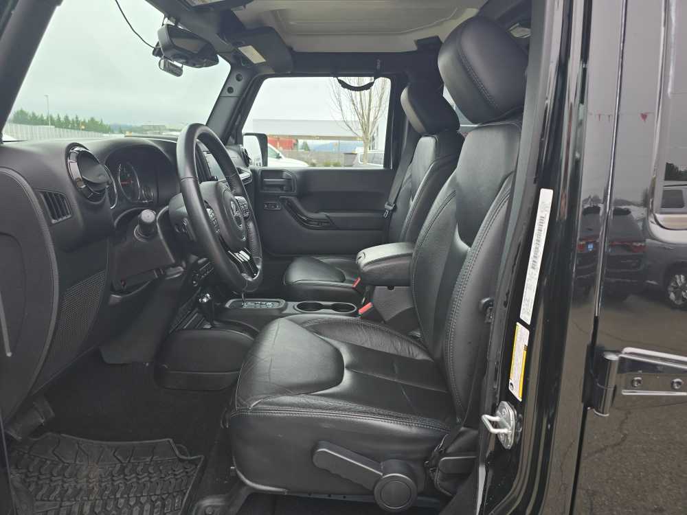 Thumbnail: 2014 Jeep Wrangler - 10