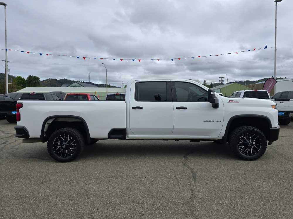 Thumbnail: 2021 Chevrolet Silverado 3500 - 6