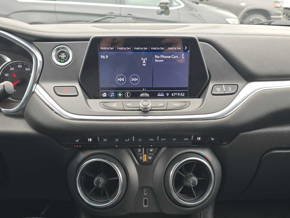 Thumbnail: 2019 Chevrolet Blazer - 12