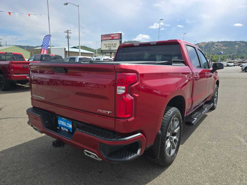 Thumbnail: 2021 Chevrolet Silverado 1500 - 4