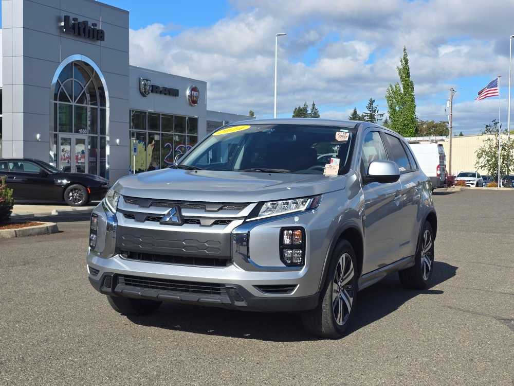 2024 Mitsubishi Outlander Sport 2.0 SE AWC CVT's photo