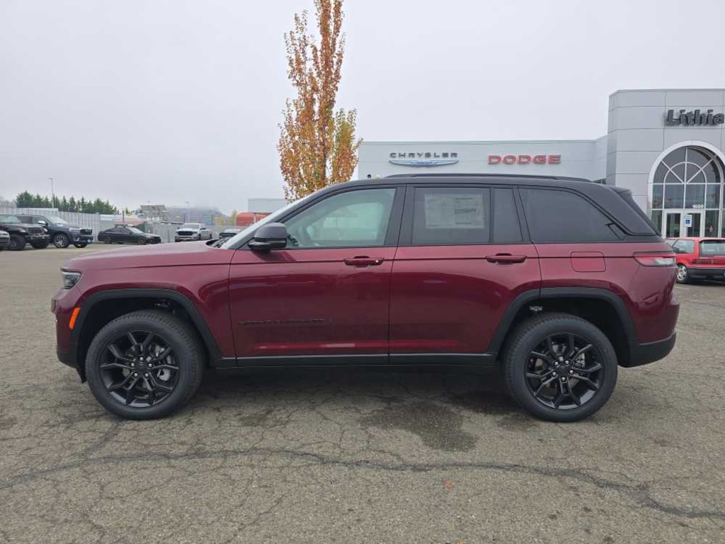 New 2025 Jeep Grand Cherokee Limited Sport Utility
