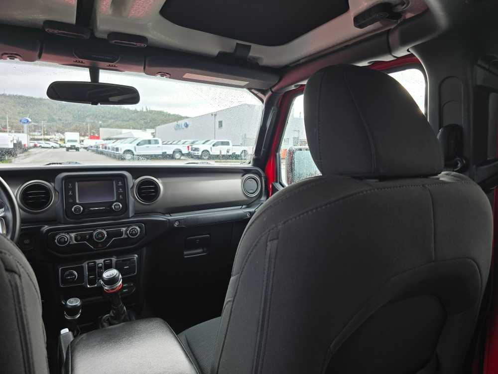 Thumbnail: 2020 Jeep Gladiator - 14