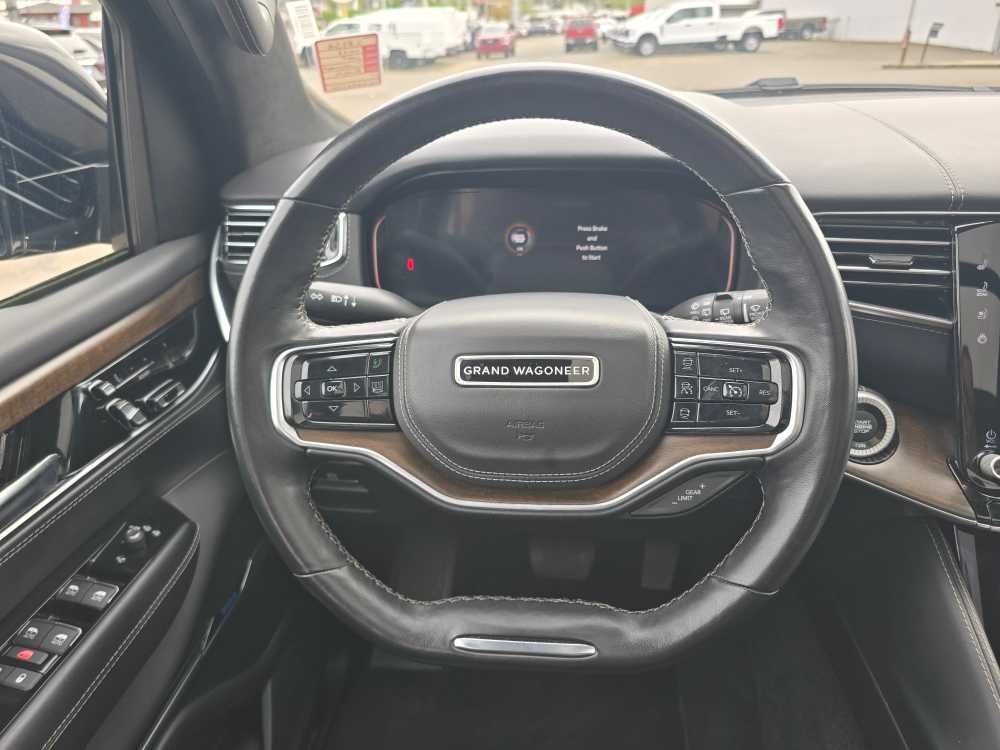 Thumbnail: 2023 Jeep Grand Wagoneer - 11