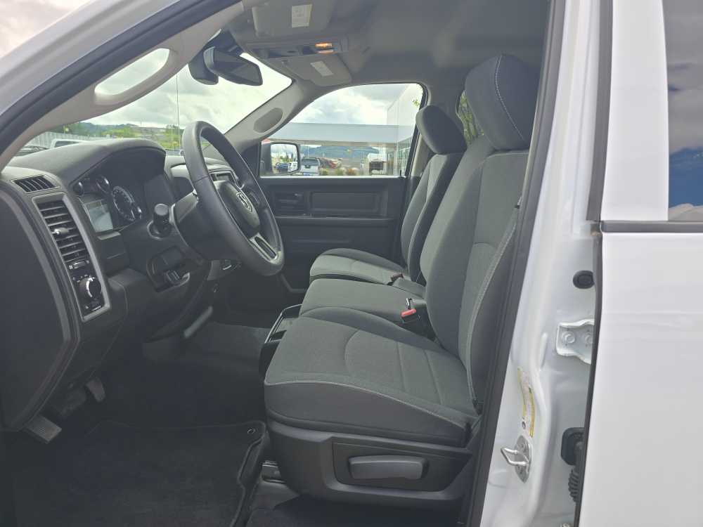 Thumbnail: 2022 RAM 1500 Classic - 10