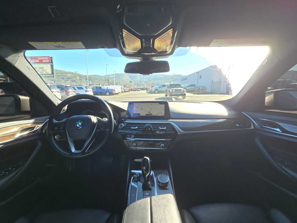 Thumbnail: 2018 BMW 5 Series - 15