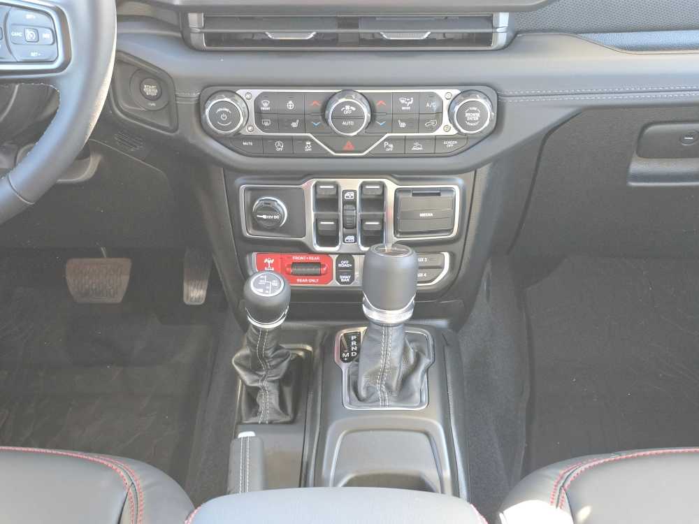 Thumbnail: 2026 Jeep Gladiator - 13