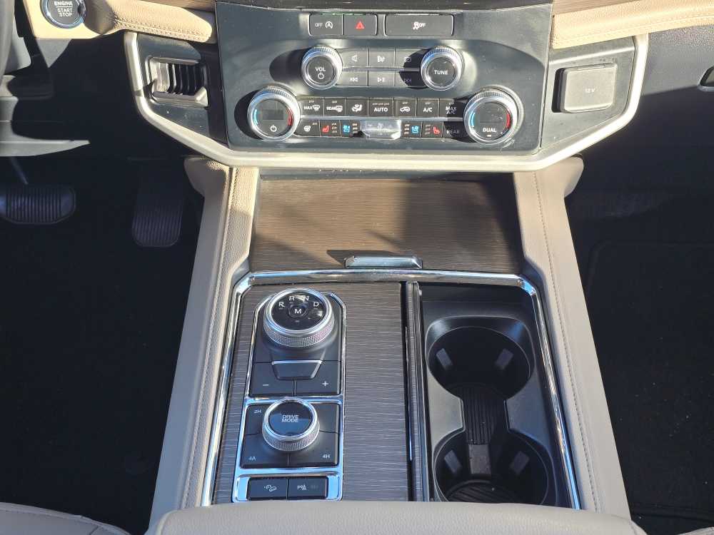 Thumbnail: 2024 Ford Expedition - 13