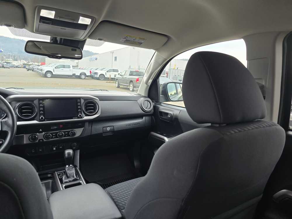 Thumbnail: 2021 Toyota Tacoma - 14