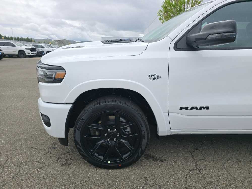 Thumbnail: 2026 RAM 1500 - 18