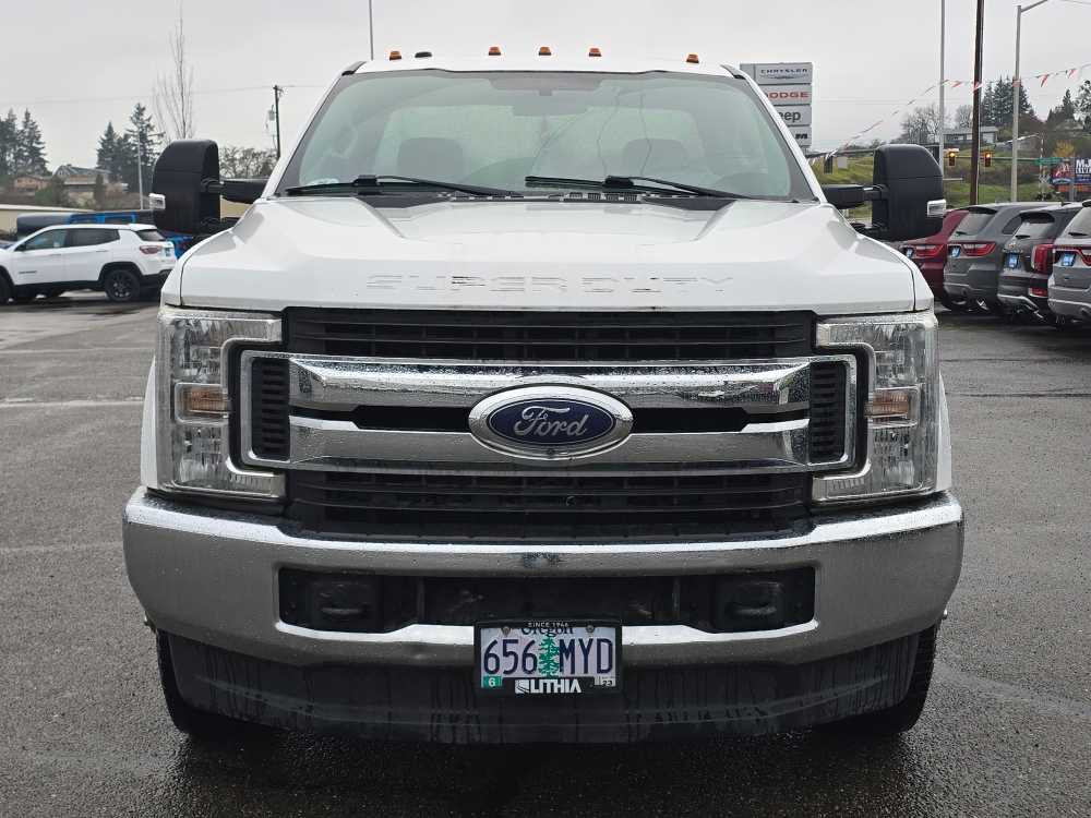 Thumbnail: 2019 Ford F-350 - 5