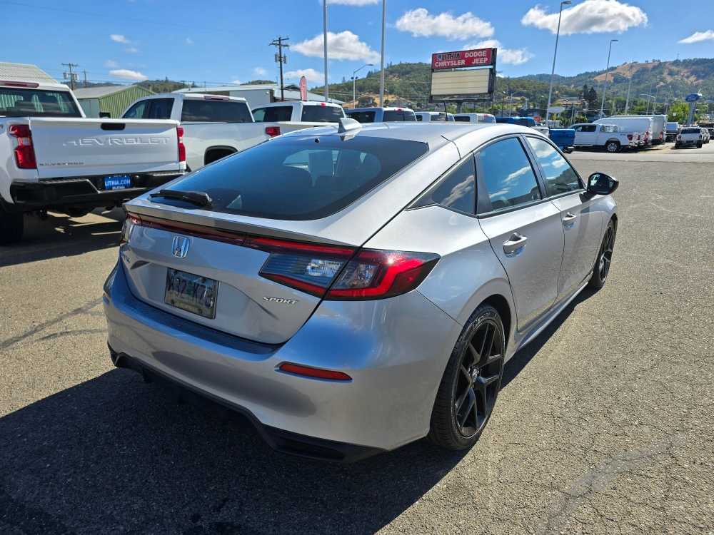 Thumbnail: 2022 Honda Civic - 3