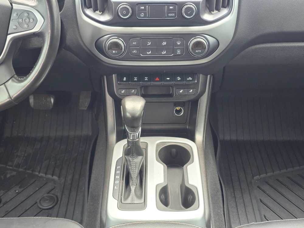 Thumbnail: 2022 Chevrolet Colorado - 13