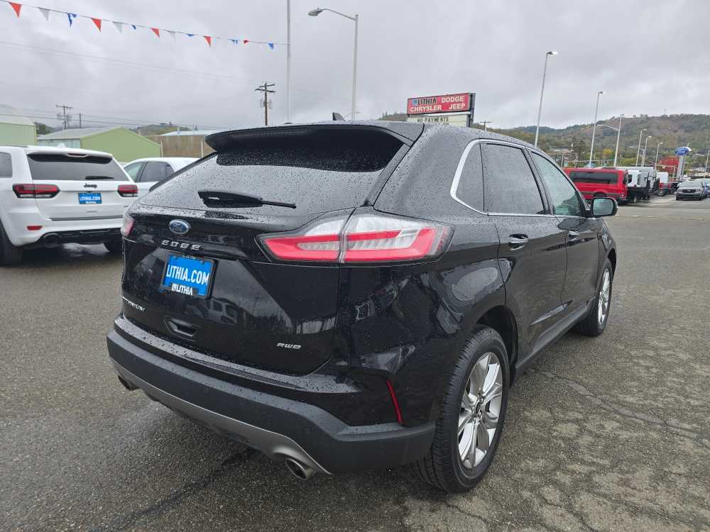 Thumbnail: 2023 Ford Edge - 5