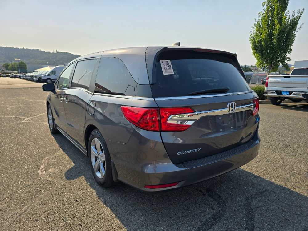 Thumbnail: 2019 Honda Odyssey - 2