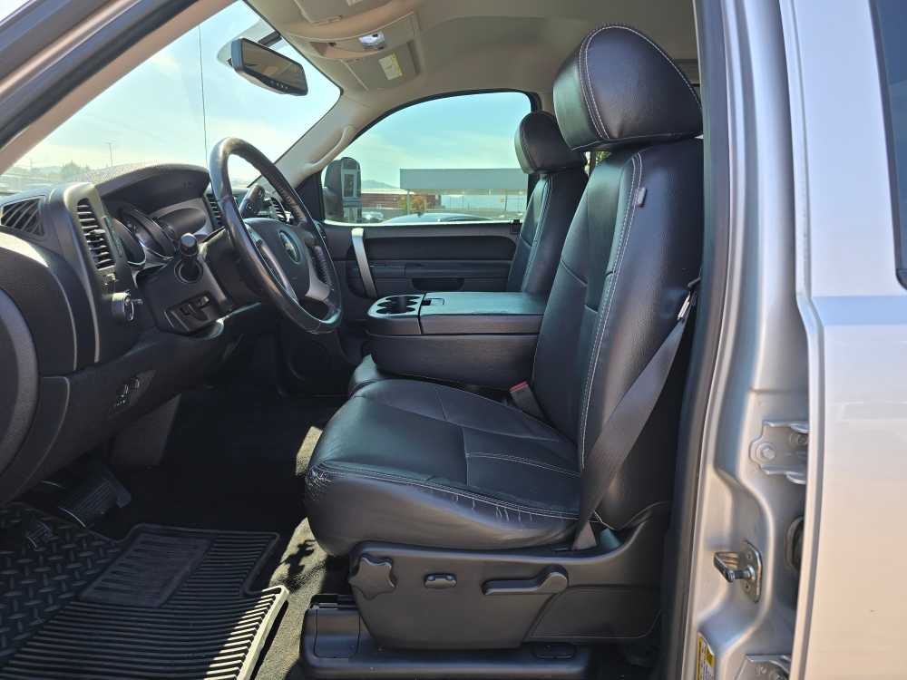 Thumbnail: 2011 Chevrolet Silverado 2500 - 9