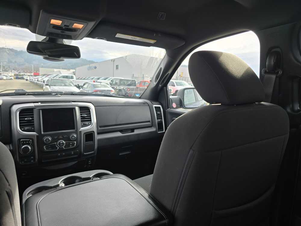 Thumbnail: 2022 RAM 1500 Classic - 14