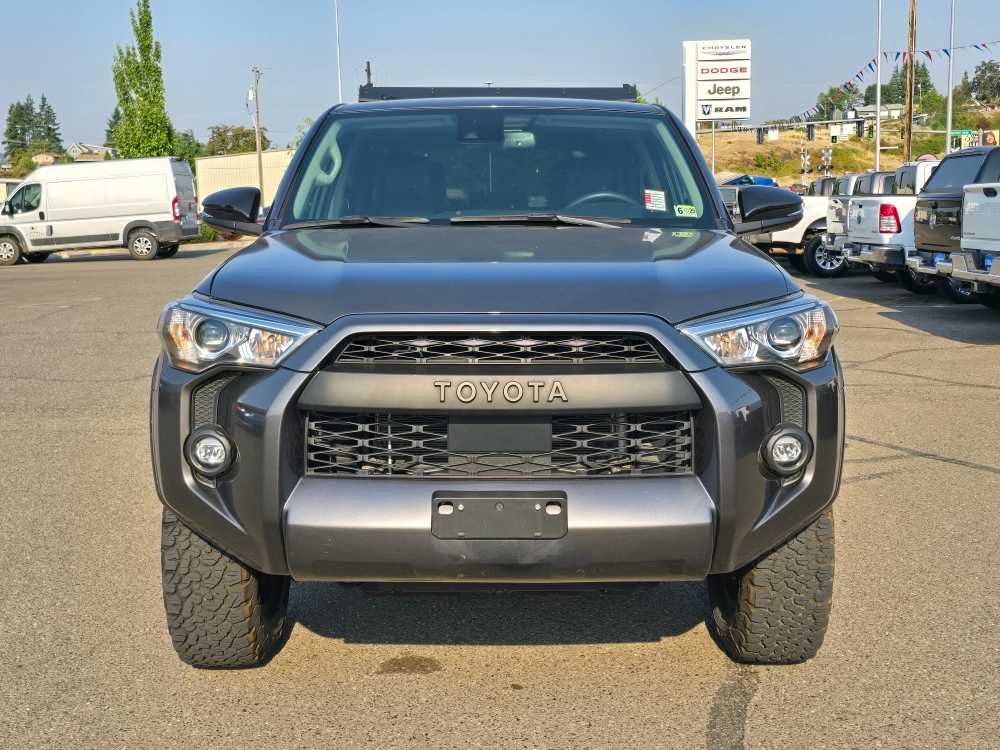 Thumbnail: 2021 Toyota 4Runner - 5