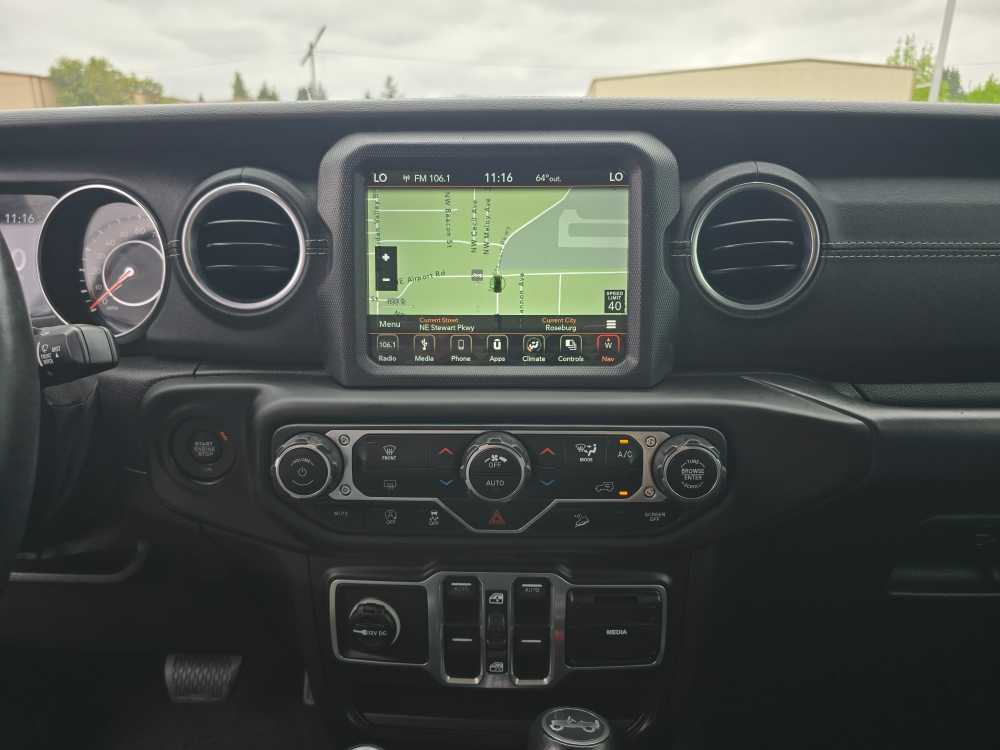 Thumbnail: 2018 Jeep Wrangler - 11