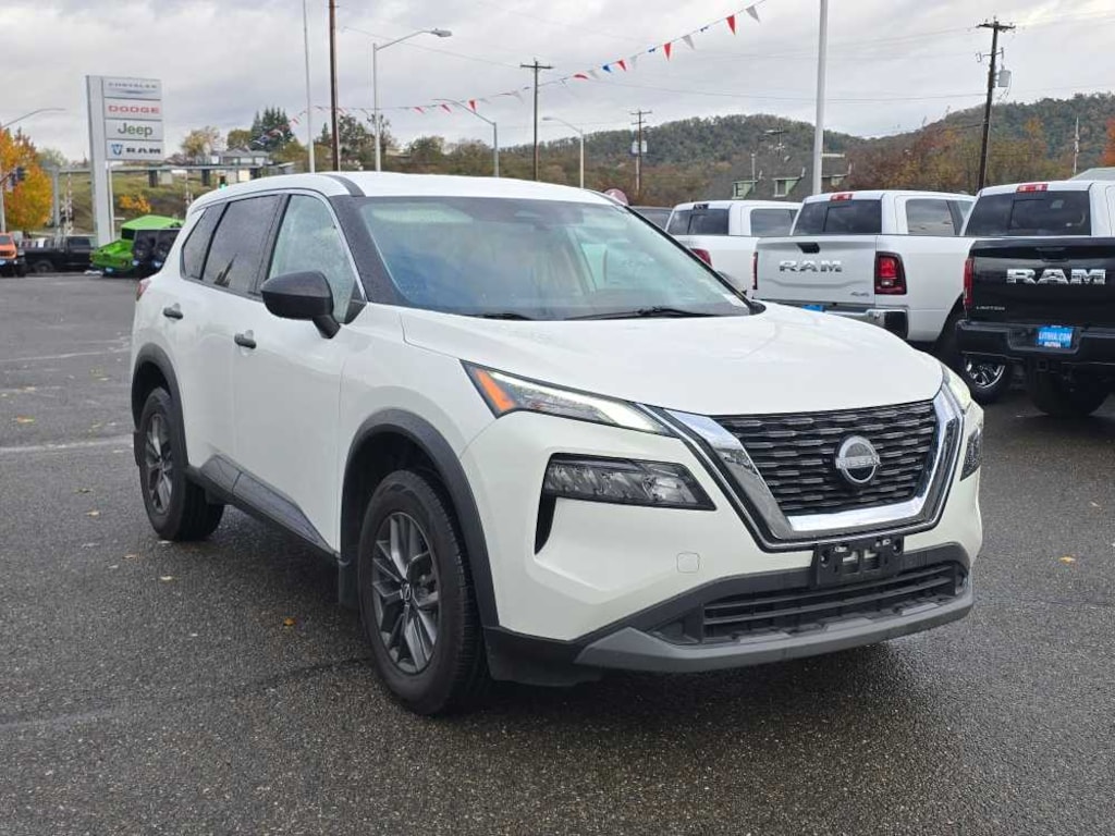 Used 2022 Nissan Rogue S SUV