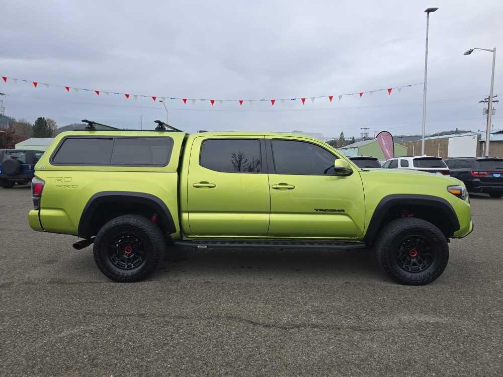 Thumbnail: 2022 Toyota Tacoma - 6