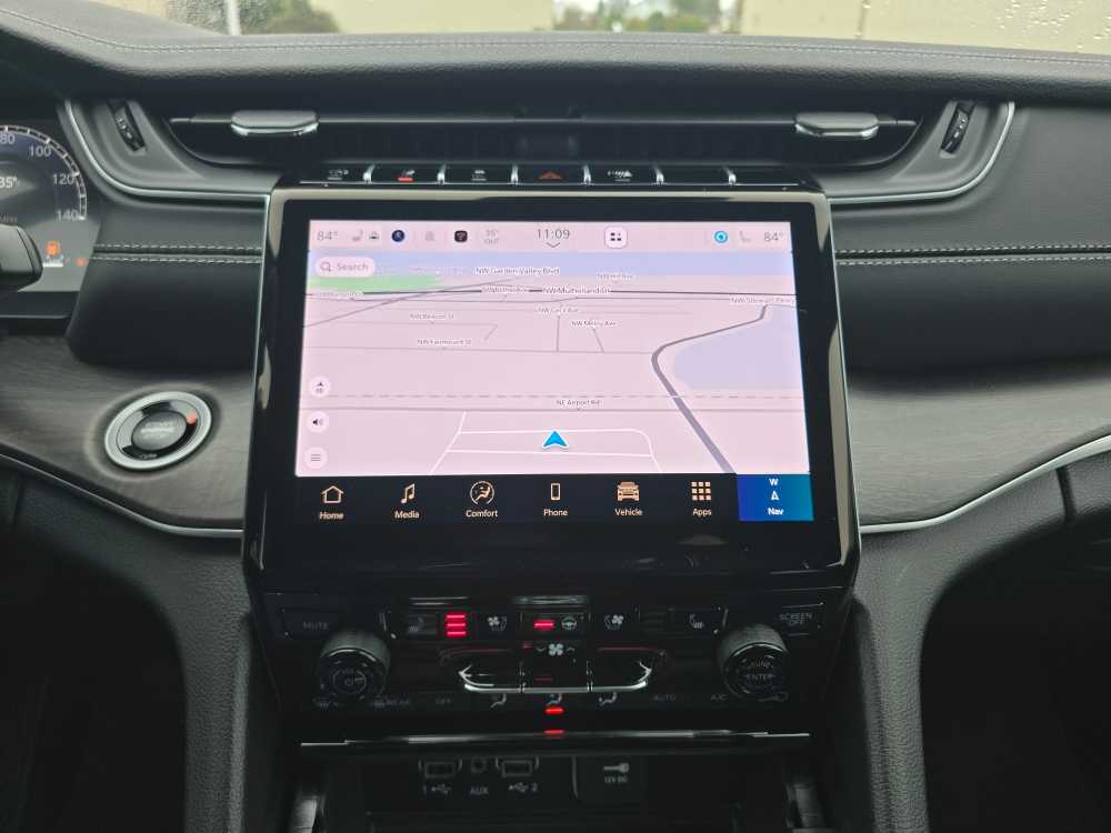 Thumbnail: 2025 Jeep Grand Cherokee L - 12