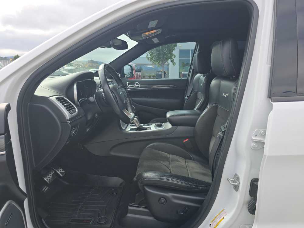 Thumbnail: 2020 Jeep Grand Cherokee - 9