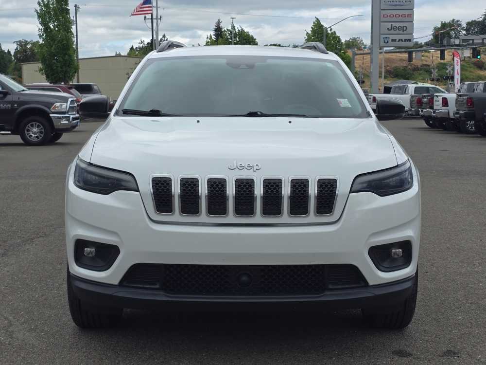 Thumbnail: 2022 Jeep Cherokee - 8