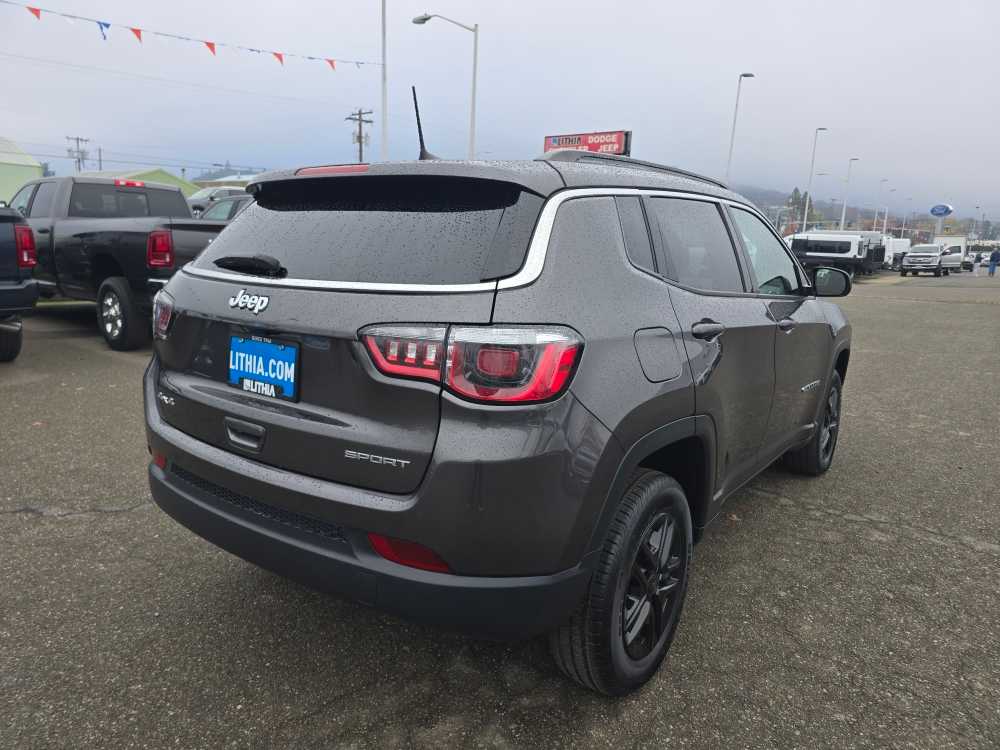 Thumbnail: 2020 Jeep Compass - 5