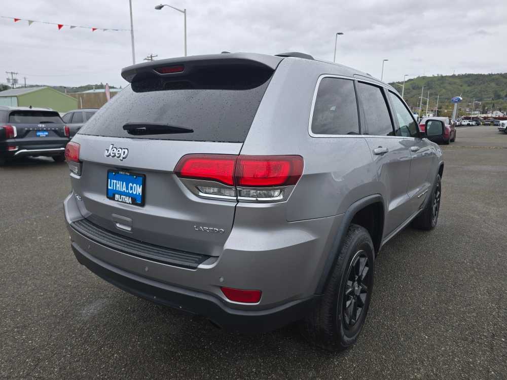 Thumbnail: 2020 Jeep Grand Cherokee - 5