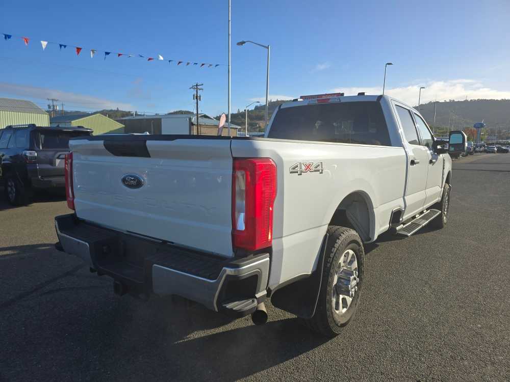 Thumbnail: 2023 Ford F-350 - 3