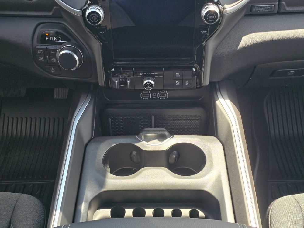 Thumbnail: 2026 RAM 1500 - 13