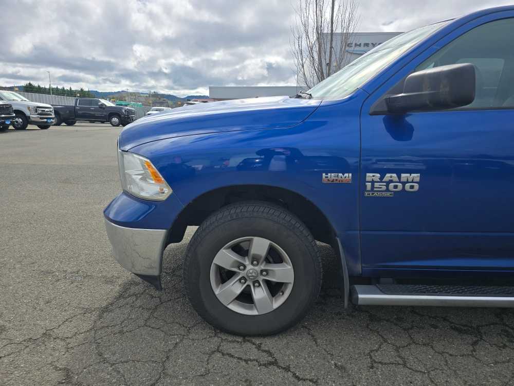 Thumbnail: 2019 RAM 1500 Classic - 6