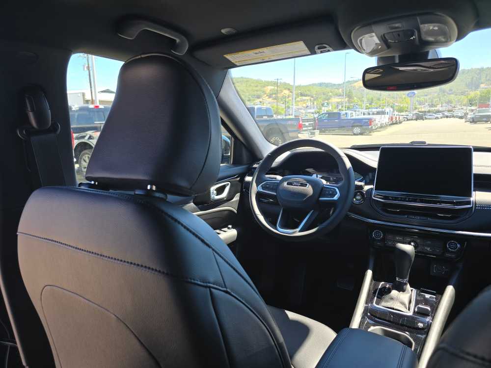 Thumbnail: 2026 Jeep Compass - 10