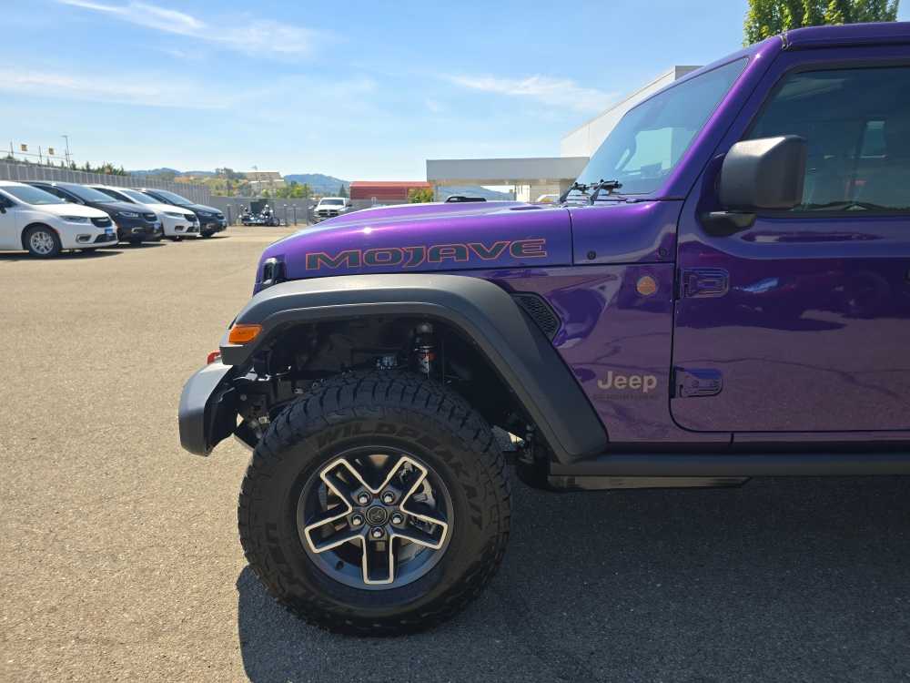 Thumbnail: 2026 Jeep Gladiator - 18
