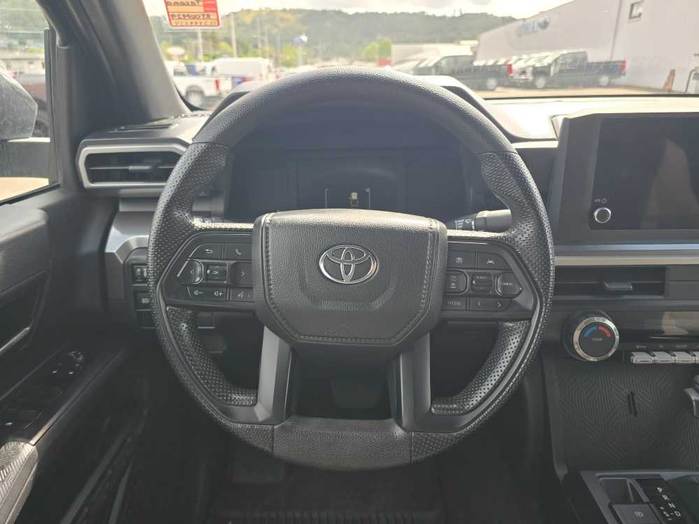 Thumbnail: 2024 Toyota Tacoma - 10