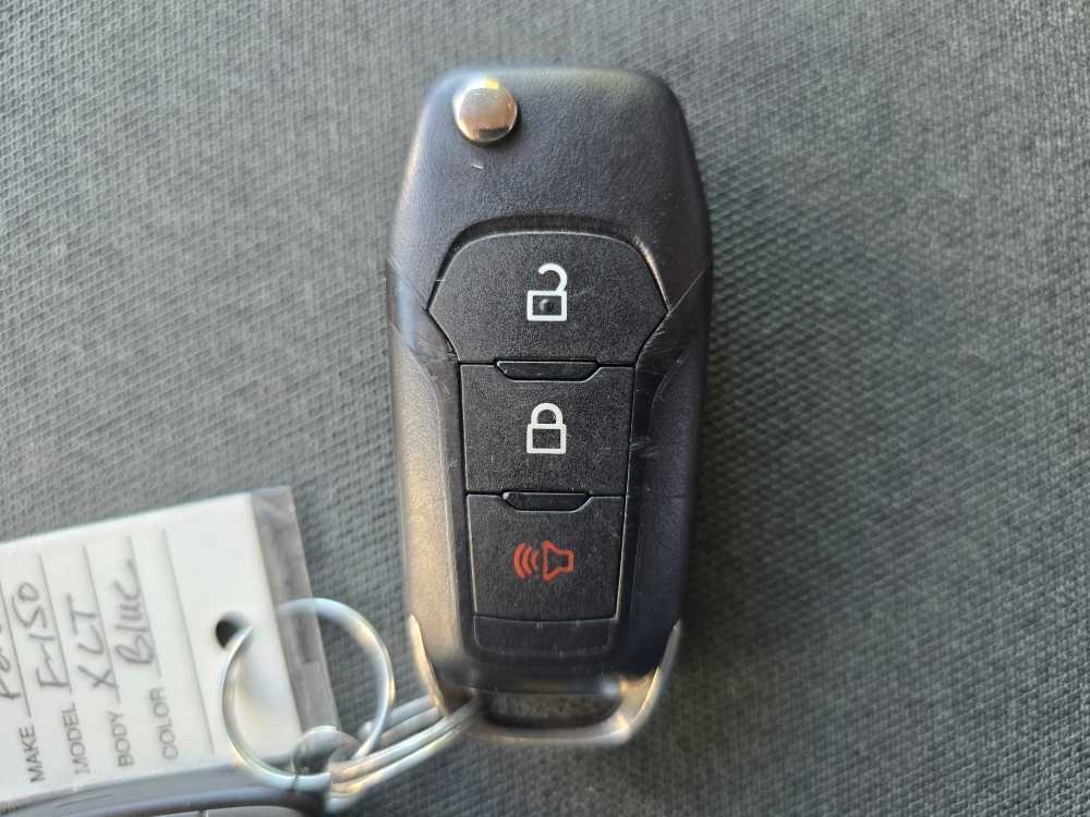 Thumbnail: 2023 Ford F-150 - 23