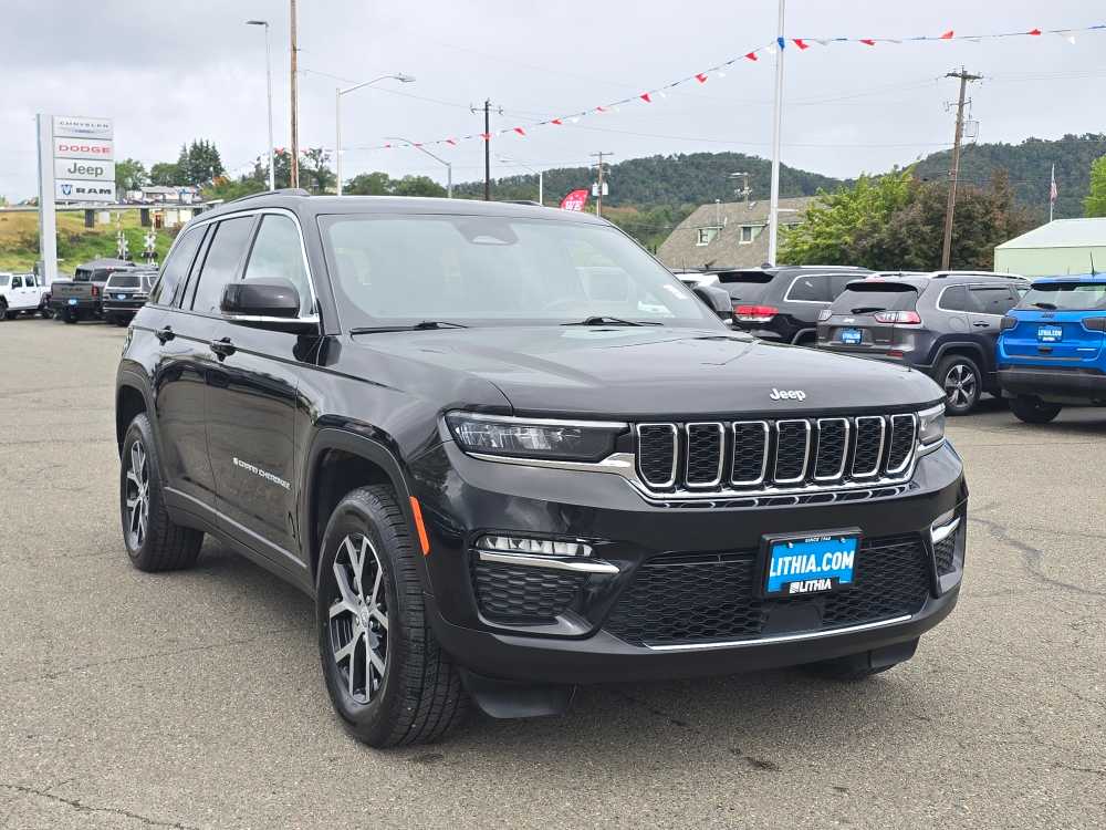 Thumbnail: 2024 Jeep Grand Cherokee - 6
