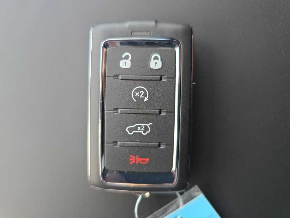 Thumbnail: 2025 Jeep Grand Cherokee - 21