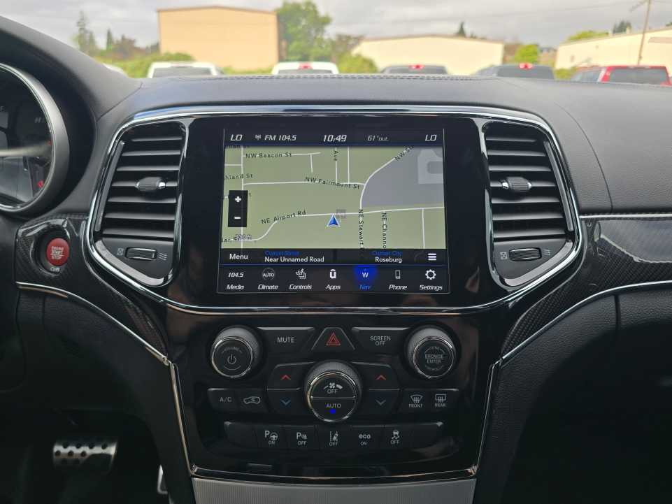 Thumbnail: 2020 Jeep Grand Cherokee - 12