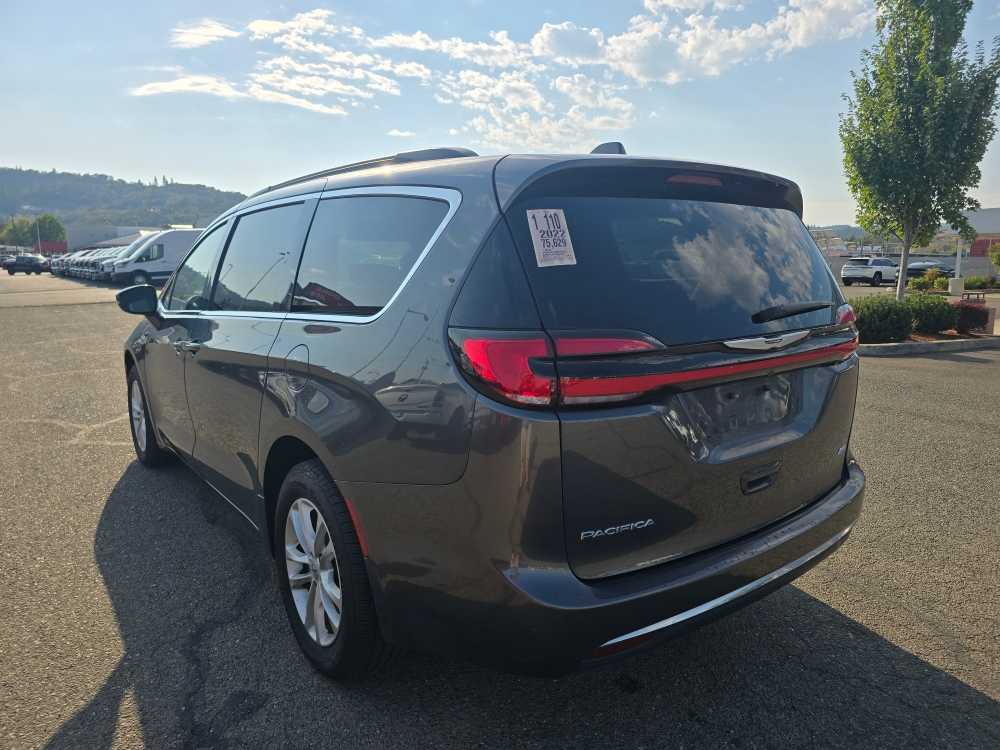 Thumbnail: 2022 Chrysler Pacifica - 2