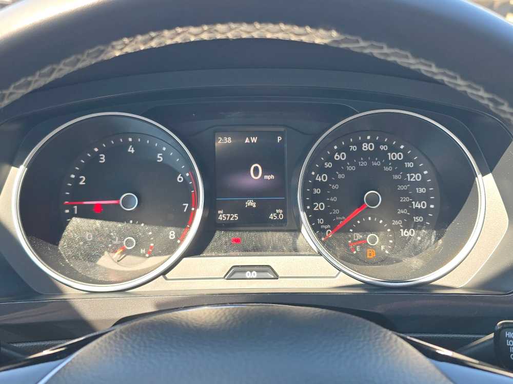 Thumbnail: 2021 Volkswagen Tiguan - 19