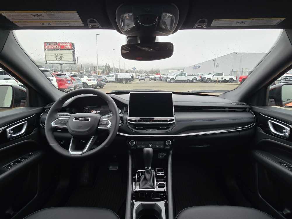 Thumbnail: 2026 Jeep Compass - 15